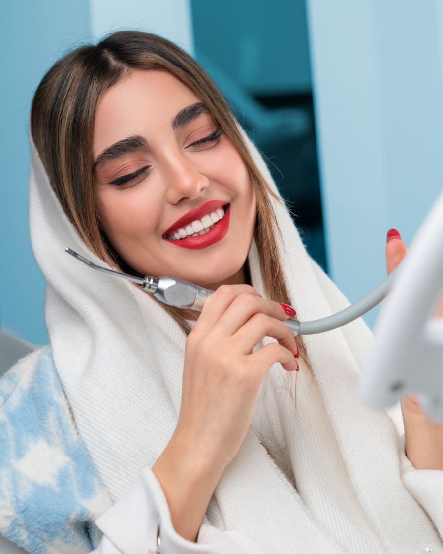 Carillas dentales en MC Grupo Dental