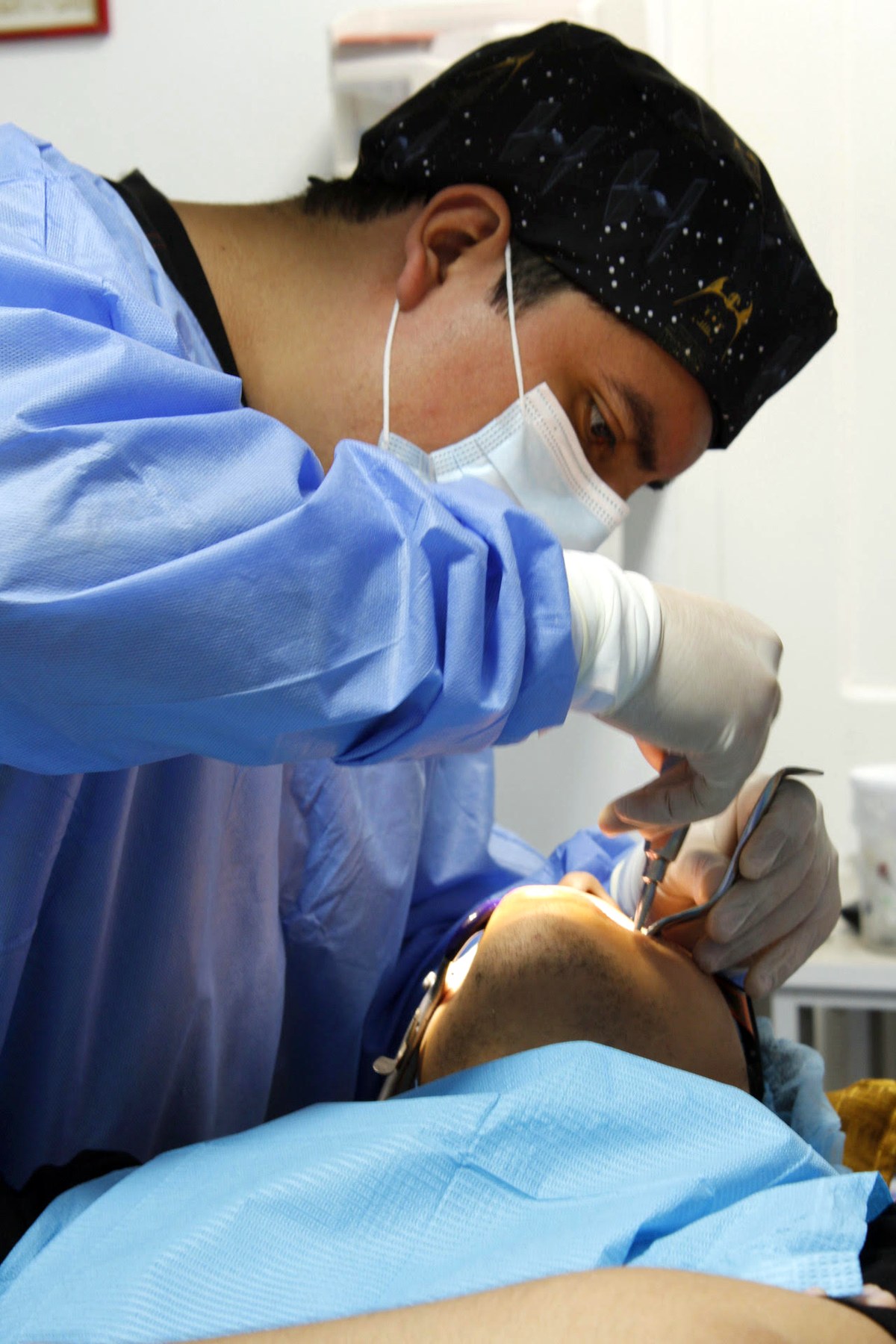 Cirugía dental en MC Grupo Dental